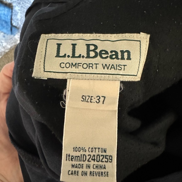 L.L Bean Shorts - Picture 3 of 3